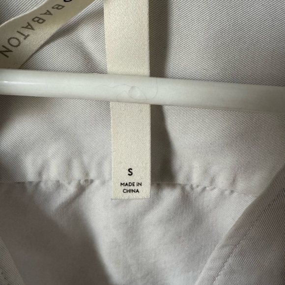 Babaton Utility Collarless Shirt - Picture 4 of 10